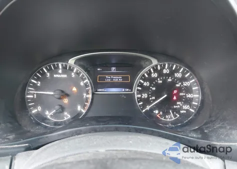 2017 Nissan Pathfinder S z USA, uszkodzony, nr VIN 5N1DR2MN4HC670732